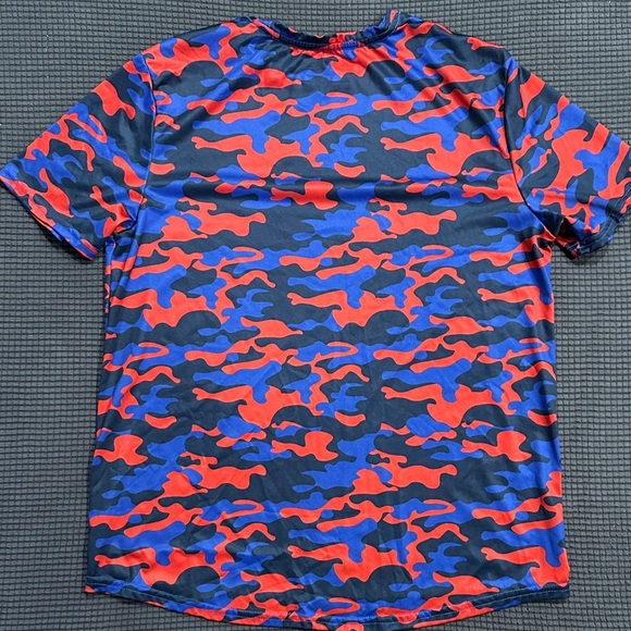 LIMITED TIME $5 ITEM!! Russell Athletic Red and Blue Camouflage Shirt - Picture 3 of 3